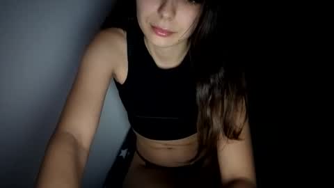 renee_loah online show from October 30, 10:43 pm