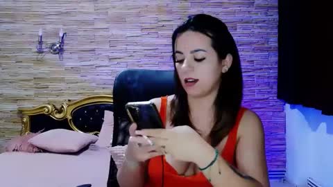 Snapshot of renesmesweet chatting on January 24, 12:10 pm renesmesweet online show from January 24, 12:10 pm