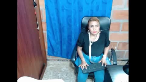 Snapshot of rennatabotwell02 chatting on January 21, 11:24 pm Rennata online show from January 21, 11:24 pm