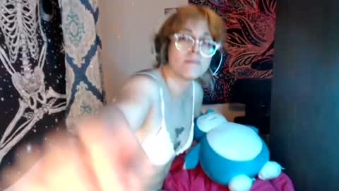 RenXoFlowers online show from July 12, 9:56 am