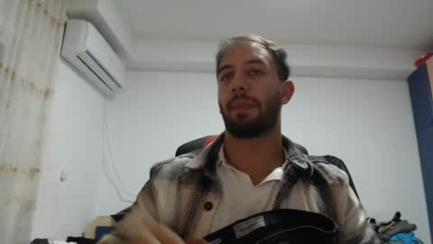 Chris online show from November 2, 4:18 pm