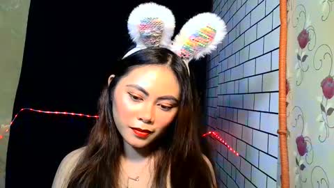 Rose18 online show from February 15, 2:47 am