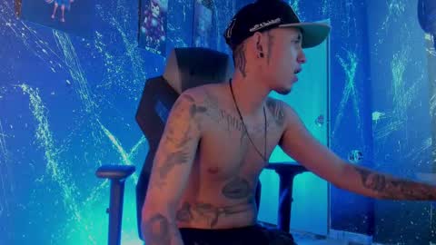 Rey online show from September 17, 4:49 am