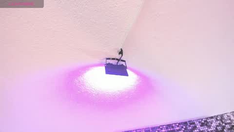 Reze  online show from April 14, 2:09 pm