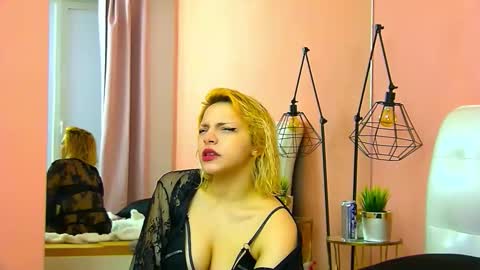 Rhea online show from February 22, 5:44 am