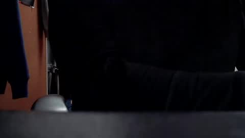 Rob online show from January 10, 6:28 pm