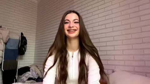 Anna online show from October 20, 10:31 am