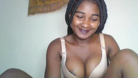 rhoanna online show from July 1, 7:33 pm