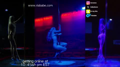 Snapshot of riababe chatting on February 24, 3:44 am ria online show from February 24, 3:44 am