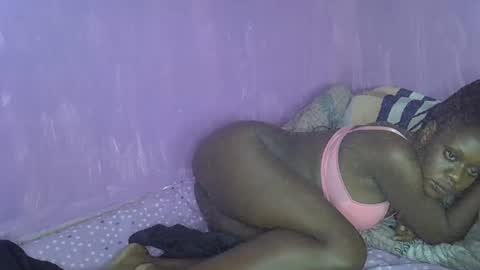 Snapshot of riana_sha chatting on February 19, 2:11 pm riana_sha online show from February 19, 2:11 pm