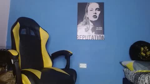 ricardo_big_cock online show from March 17, 11:37 am