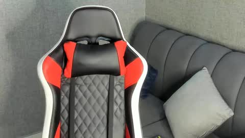 ricardogonzalez666 online show from February 9, 6:05 pm