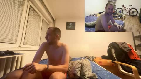 Snapshot of ricciardio chatting on September 12, 11:40 pm ricciardio online show from September 12, 11:40 pm