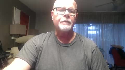 rich32937 online show from September 17, 11:24 am