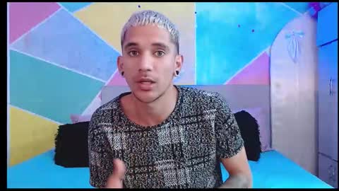 rich and kitty  online show from March 14, 5:00 am