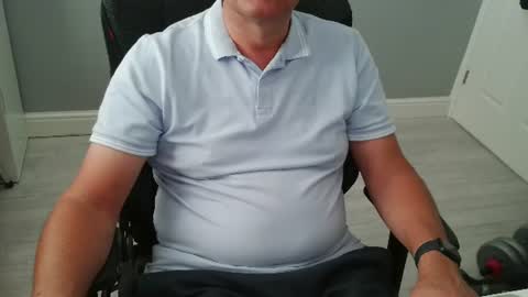 UK Straight Guy online show from July 29, 5:46 pm