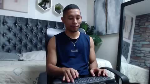 richar_voller online show from November 1, 11:53 am