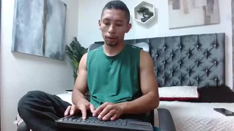 richar_voller online show from February 19, 11:31 am