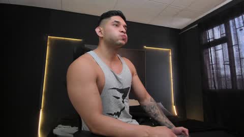 Snapshot of richard_milleer chatting on January 26, 5:55 pm Ricardo online show from January 26, 5:55 pm