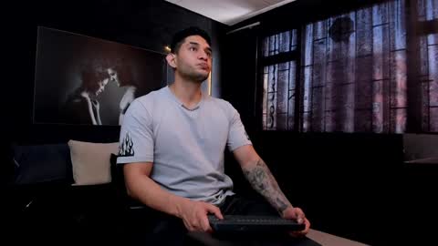 Snapshot of richard_milleer chatting on February 5, 1:22 pm Ricardo online show from February 5, 1:22 pm