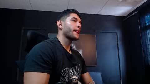 Ricardo online show from November 27, 2:36 pm