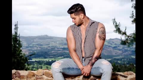 Snapshot of richard_milleer chatting on February 6, 6:02 pm Ricardo online show from February 6, 6:02 pm
