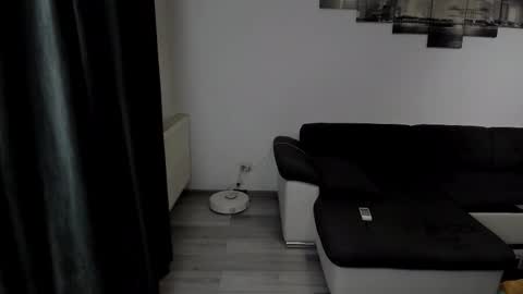 RichardDarell online show from October 4, 4:43 am