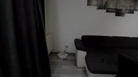 RichardDarell online show from February 26, 7:01 am