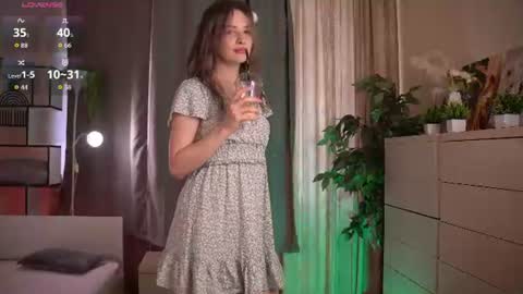 richaura online show from July 24, 2:03 pm