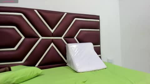 Richells  online show from September 23, 12:10 pm