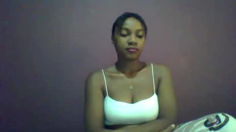 ricie001 online show from March 18, 8:20 am