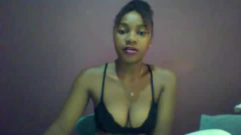 ricie001 online show from March 14, 7:23 am