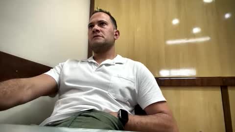 Rick Arian online show from October 15, 3:46 pm