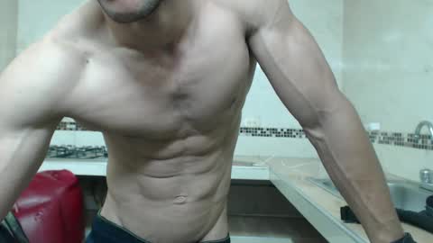 Snapshot of rickcumhot13 chatting on January 4, 4:54 pm rickcumhot13 online show from January 4, 4:54 pm