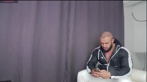 rickymiami1 online show from October 28, 9:38 pm