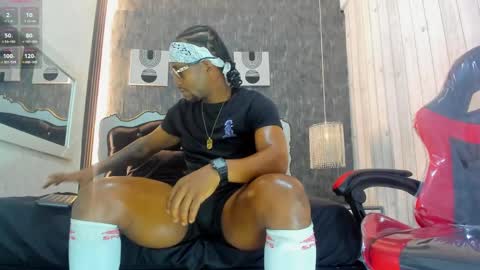 Snapshot of ricobrown777 chatting on January 30, 3:33 am RicoBrowm online show from January 30, 3:33 am
