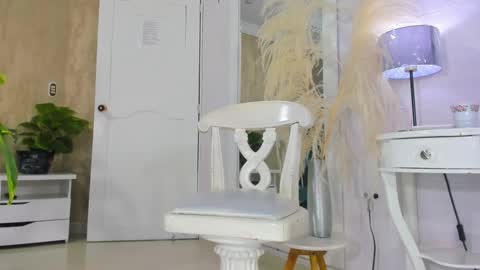 RicoBrowm online show from November 11, 6:15 am