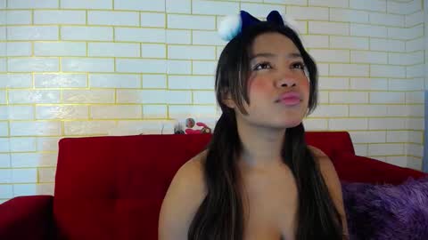 milena online show from December 15, 3:57 am