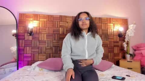 Sara online show from February 11, 10:03 am