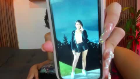 rihanna online show from September 11, 4:19 pm