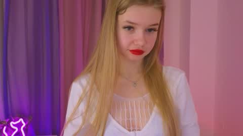 Rina online show from November 19, 10:41 pm