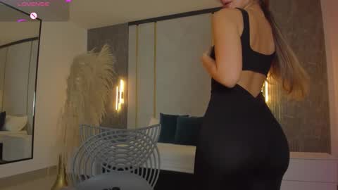 Riley Sierra online show from March 9, 12:32 pm