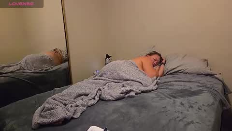 Riley  Logan online show from March 19, 12:54 pm