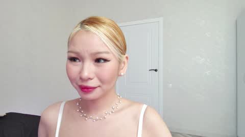 rileymee online show from January 15, 7:05 am