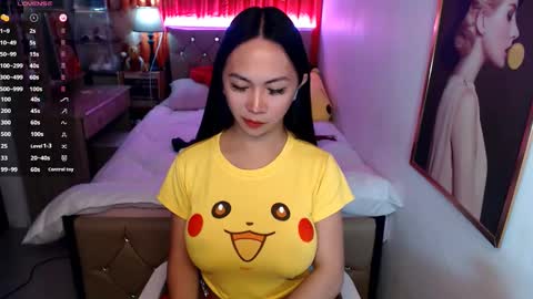 Snapshot of rileymillerx chatting on February 28, 1:47 pm Riley online show from February 28, 1:47 pm