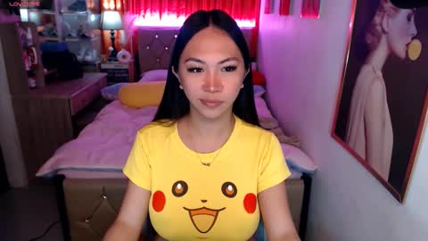 Snapshot of rileymillerx chatting on March 9, 1:46 am Riley online show from March 9, 1:46 am