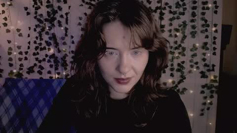 risha_laass online show from November 5, 8:00 pm