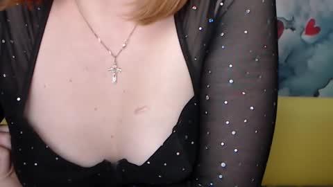 Snapshot of ritakiskis chatting on February 12, 2:03 am ritakiskis online show from February 12, 2:03 am