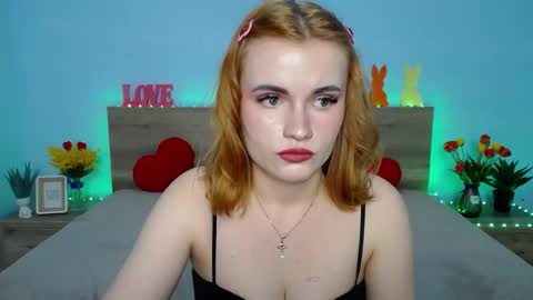 Snapshot of ritakiskis chatting on March 8, 11:27 am ritakiskis online show from March 8, 11:27 am