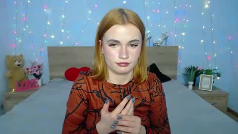 Snapshot of ritakiskis chatting on March 7, 11:18 am ritakiskis online show from March 7, 11:18 am